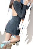 It fits true to size, super stretchy, the only part that is a little loose is the shoulders. - Gabriella W.