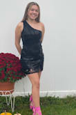 My daughter wore this dress to her homecoming. It was so beautiful, and she said she had so many compliments. - Stacey H.
