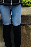 I'm a size 6.5, ordered size 7 and still fits snugs. They look so cute but not very comfortable to walk in. - Hong D.