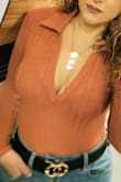 I ordered it for work.
The fabric is really soft, very comfortable, the only downside is that the neckline is a bit deep and for work, it is a bit less suitable, but I really liked it anyway.
Very nice with both jeans and a skirt.
I usually size M and this time I ordered L and it was perfect. - Taly S.
