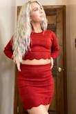 The outfit fits perfectly.
It's exactly what I wanted. - Raegan A.