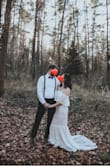 It was so cute for our elopement pictures! I ordered a small according to the size quiz. Which was a little too big on the bottom half but I would not change to an XS cause my boobs would most likely not have fit properly. Overall I loved it and am glad I purchased it! - Emma M.