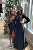 Order this dress so cute! Sparkles itched armpits a little after a while but not too bad - Evelyn B.