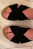 I usually wear a size 7 or 7.5 in flat sandals. After reading reviews, decided on a size 8. Fit great! Super comfortable & like walked 10k + steps in Vegas comfortable. No blisters. Highly recommend! - Kari R.