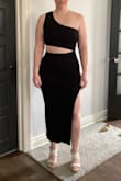 I was super hesitant to try this dress as I would afraid it would dig in, in all the wrong places. I'm so happy I did take the chance! It's so comfortable and sits perfectly on my waist, not digging in at all! I feel confident and comfortable in this dress and can't wait to wear it on vacation soon. It's perfect for day or night! - Jess K.