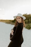 Loved this!!!! It was the perfect hat for my maternity pictures - Jessica B.