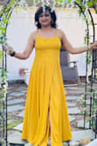 Beautiful dress. I was extremely happy with my choice of color. It was a little tight but I returned it for a large which was almost perfect. I got a lot of compliments - Nadira