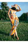 The size is just perfect, the design is beautiful and the material feels smooth. - Alexandra L.