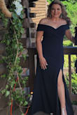 Good quality runs a little bit small I ordered M size...I tried S size didn't fit. Thank you !!! I just love my dress. - Erika H.