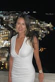Perfect to wear in a beautiful night in Santorini. - Carolina C.