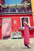 Love this dress and pattern and the back design is really classy and stylish - Anjita T.
