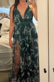 Sizing and quality of this dress is amazing! So flattering and comfortable to wear - April S.