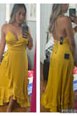 Beautiful dress.
Perfect for a summer wedding. 
Glamorous and comfy. 
5 stars. - Vicky O.