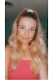 I love this Pearl pony tail holder! I used it two days in a row in a half up half down hairstyle, and it completely elevates your look! So elegant! - Jordan B.