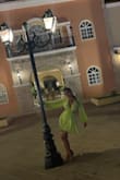 Very cute dress, perfect for my vacation. - Heydi P.