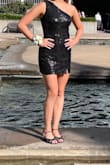 Loved the design tons of compliments. Wished it was tighter on the top especially. Short but not too short. - Meredith L.