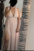 Large fits perfect. I struggle to find long dresses and this one is perfect. - Alejandra Z.