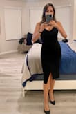 Flattering and elegant dress, appropriate for many occasions. - Carla P.