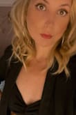 Lightweight but perfect, I love this blazer. I get so many compliments when I wear it, it pairs well with a dress or over a bodysuit and jeans. Obsessed is the word. - Charlsie N.