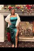 I bought this wrap to complete my Gatsby theme look for a holiday party. It went perfectly with my dress. Very happy with the purchase and highly recommend - Candice G.