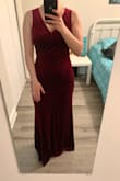 This dress is stunning! Great price, fits perfectly, and is true to size. So comfortable and the colour and material are so classy. - Enza G.
