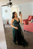 I love this dress, I wore it to a wedding and I'm pregnant and fit good on me - Gabby B.