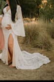 I have generally bought a lot of my maternity dresses from Lulus. This one was so pretty! So yes ladies if you need a good maternity photo dress this does "give" in the middle. - Kaili F.