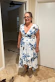 We had order the xl for my mom and was a little to small on her and order the 1x and just fit perfect. Just in time for my wedding. So exited - Tania S.