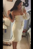 Amo este vestido .. no te marca nada esos gorditos que a vece se nos salen, queda muy bien - Paola M.