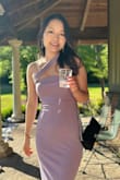 I usually don't feel comfortable wearing dresses like these because of my insecurities. But this dress really made me feel comfortable and confident! I wore it a wedding and have received many compliments about this dress. Thanks Lulu for making me feel confident= 
4 stars because the zipper was VERY DIFFICULT to zip on at the sewing line. - Jing Y.