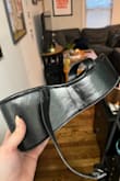 I wore these for a few hours and they broke :/ don't suggest buying them - Tali S.
