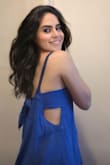 Perfect summer top!! I love the back and the side cuts. So cute and comfy! - Nube M.