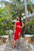 Absolutely stunning two piece!! Nice quality and great price! Highly recommend! - Maria O.