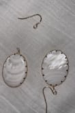 they fell out of my hands and instantly fell apart very simply. Low quality. - CLAUDIA C.