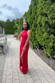 This dress fit like a glove, and what I loved even more, there was no steaming required. I took it out of the bag, hung it up, and it was ready to go! - Alanna H.