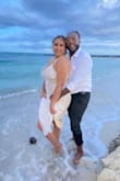 Comfortable, classy, sexy, light ...great for beach weddings. - Perla R.