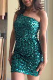 I got an XS; it fits perfectly. I'm 5'0. The colour is stunning. I would definitely buy another similar dress! - Christina P.