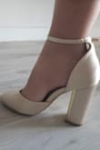 These shoes fit perfectly, I'm glad I read the reviews before I purchased because they told me to size down and I purchased size 5.5 (I usually wear 6). Fits me perfectly.
I loved the gold detail and I can't wait to wear those in my wedding. - DIANA G.