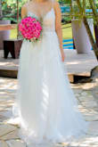 I wore this dress to my wedding and it was the most perfect dress ever. Beautiful! I got lots of compliments. - Vitória G.
