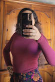 It's simple but pretty and comfortable. The size is right. I am happy with this purchase. - Rosa L.