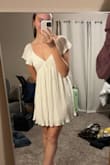 Fits me like a glove! It looks amazing and can't wait to graduate! - Ragen B.