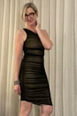 This dress is very well-made and a size Small fits me pretty much perfectly. It was quick to get to me and I highly recommend. I had a blast wearing this dress - Linda B.