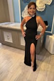 Beautiful. I love it. Me lo puse para unos 15 minutos y recibi muchos comentarios de lo lindo  que estaba el vestido! Lo recomiendo. - Fanny R.