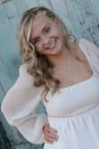 We ordered this for a school dance. It was perfect. So pretty and added just the right touch. - Lana B.