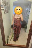 This is the third time I have had an issue when ordering from Lulus with a zipper. The zipper did not work so I had to exchange it. Second set that came in the zipper works but still tough to zip. Zipper quality is not good. Besides that the pants fit very long on me. I am 5'4". It is very beautiful otherwise. I like the design. - Samana S.