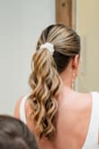 I used this for my wedding hairstyle, and it held up perfectly. - Katherine K.