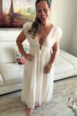 It was my first order at Lulus and I ordered this dress considering some alterations, but it ended up to be the perfect length and fit. - Larissa D.