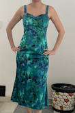 I bought this dress for a formal baby shower and I'm in love! The color is beautiful and the fabric looks really elegant. The size fits perfectly
Lovely dress! - Idalia G.