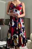 Such a classic dress for any occasion. Going to the derby and pair with a cute heel and derby hat will be perfection. - Meredith L.