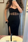 Fits great but I am on the medium to smaller end of chest size. This wouldn't work for someone with a larger chest. - Victoria P.